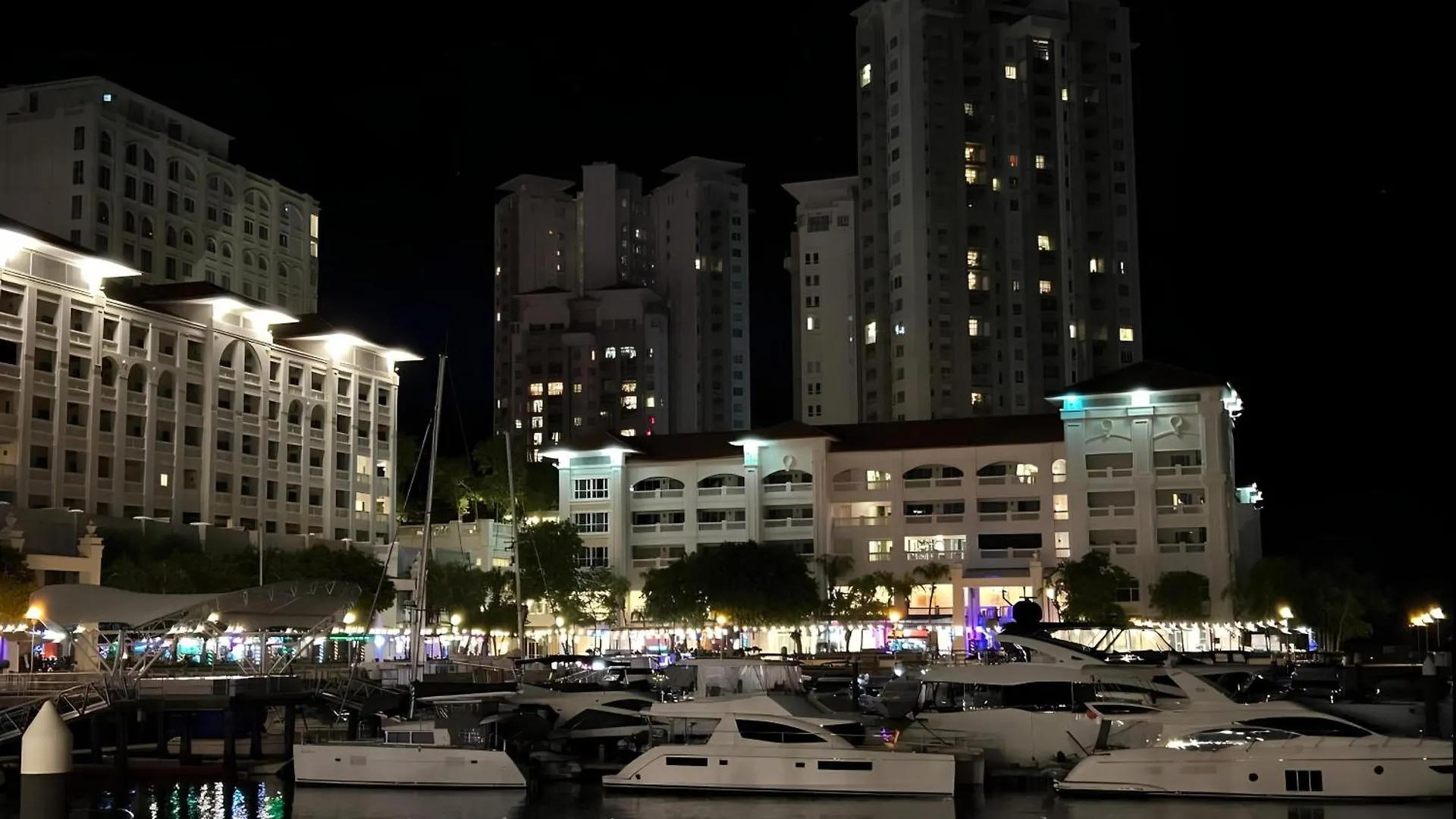 Straits Quay Suite L Your Ideal Stay Straits Quay Tanjung Tokong Malaysia