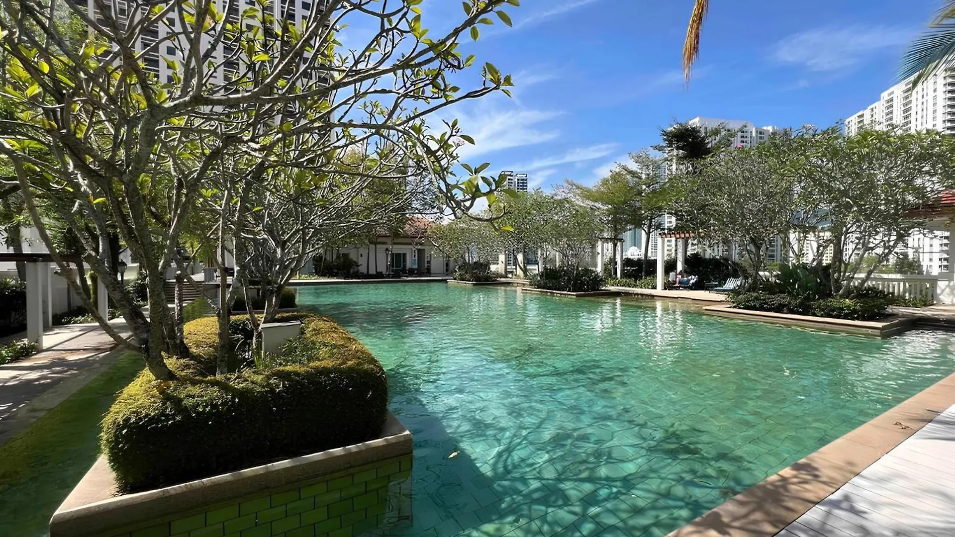 Apartment Straits Quay Suite L Your Ideal Stay Straits Quay Tanjung Tokong Malaysia